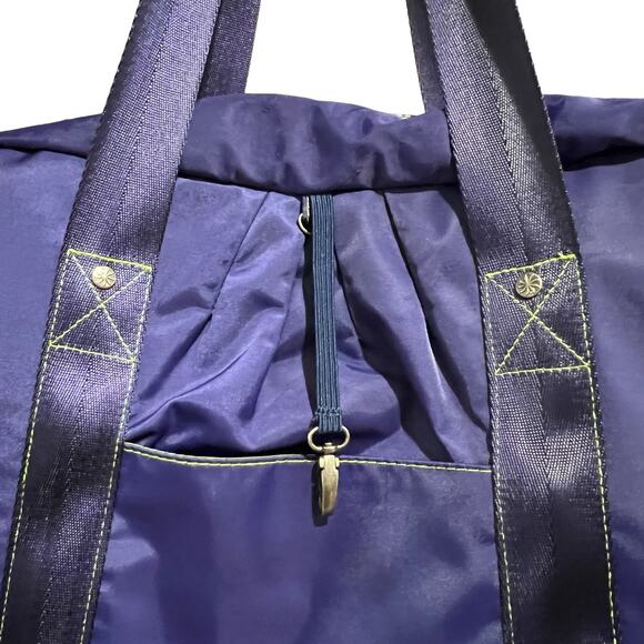 Athleta Kinetic Gym Bag OS Utility Washable School Sports Travel Vacation Trip - Picture 2 of 10